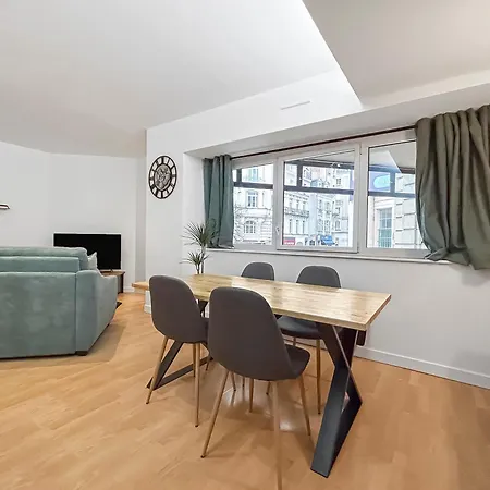 Apartment T2 Spacieux & Lumineux Hyper Centre *