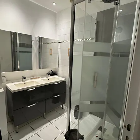 Apartment T2 Spacieux & Lumineux Hyper Centre Angers